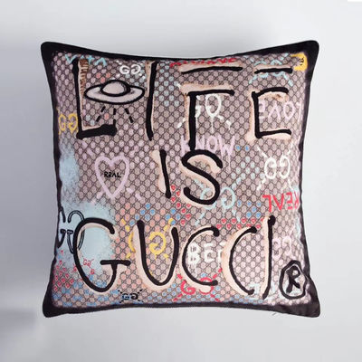 Les modèles géométriques ont imprimé la place de la couverture 45*45 cm de coussin