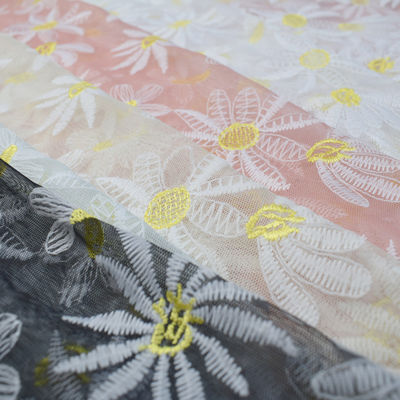 La voile suisse matérielle molle de coton de broderie lacent le tissu pour l'habillement