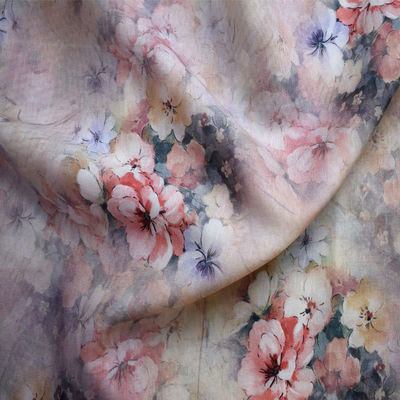 Le tissu mou Tencel de Tulle de modèle floral a imprimé les vêtements de nuit imprimés par coton pur