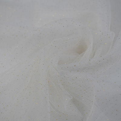 Chaîne molle en nylon de tissu de 100% Tulle tricotée pour les robes les épousant nuptiales