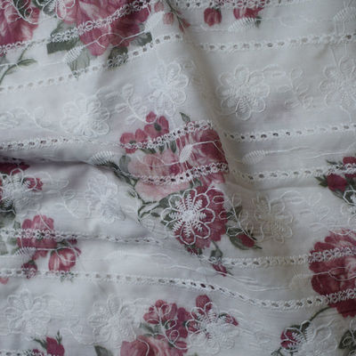 La trame organique imperméable de tissu de coton a imprimé 60S brodé 105 GM/M