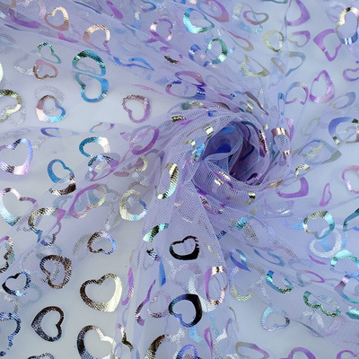 Les oiseaux modèlent la fleur lacent doucement les paillettes adhésives de tissu de Tulle