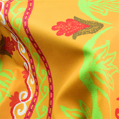 Tissu floral 148Cm de vente de divers des couleurs 100%Polyester Digital de mode impression chaud de tissu pour la robe