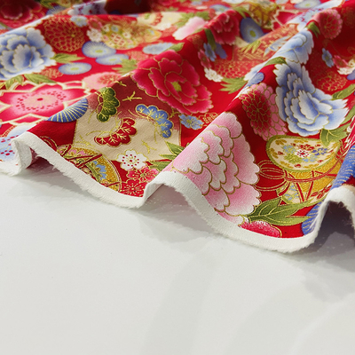 L'OEM a bronzé le tissu de coton de sergé de Noël d'impression pour décorent des vêtements
