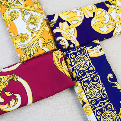 tissu d'impression de polyester de largeur de 150cm pour l'habillement de jupe