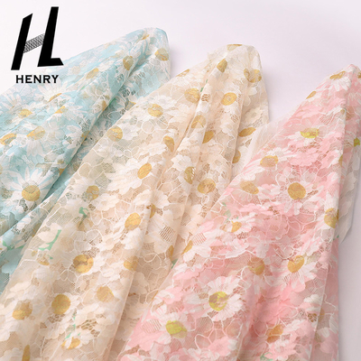 La dentelle imprimée par modèle d'ODM tricotent Mesh Fabric For Women Clothing