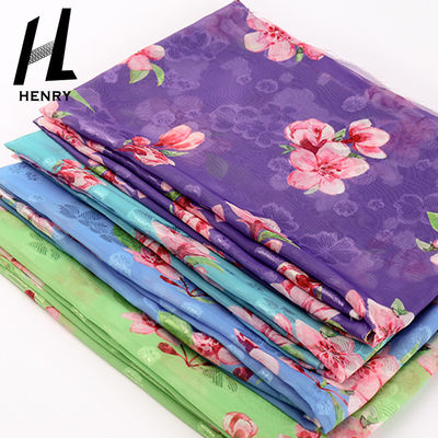 Tissu pur de mousseline de soie de robe de polyester de l'habillement de Tulle de la CE des femmes molles de tissu