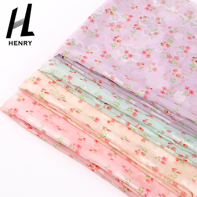 Petite fleur imprimant le tissu de mousseline de soie de polyester de textile pour l'habillement de couture