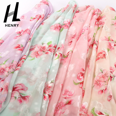 Tissu imprimé floral de mousseline de soie de polyester pour le textile de vêtement de mode
