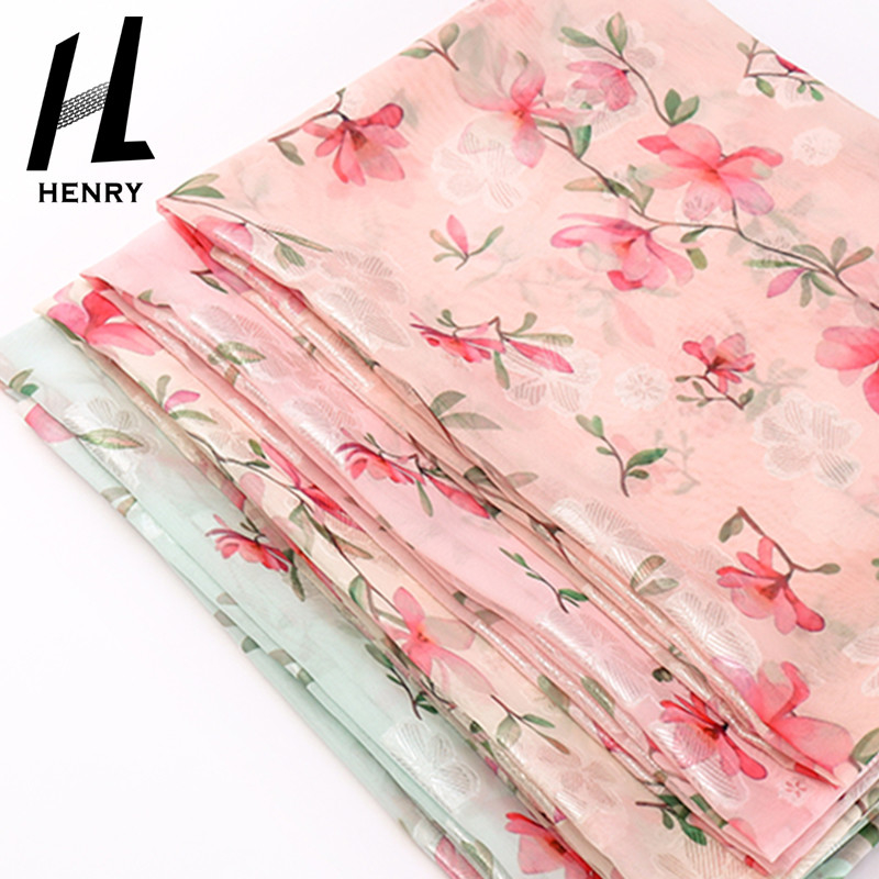La lumière molle de tissu de Tulle de petit style frais donnent aux polyester une consistance rugueuse tissés de mousseline de soie floraux pour la robe