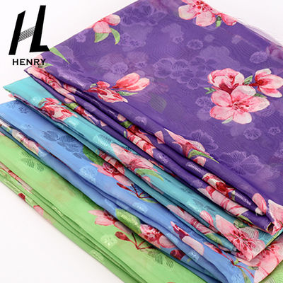 Tissu mou pourpre de Tulle pour le polyester imprimé par vêtements Mesh Fabric